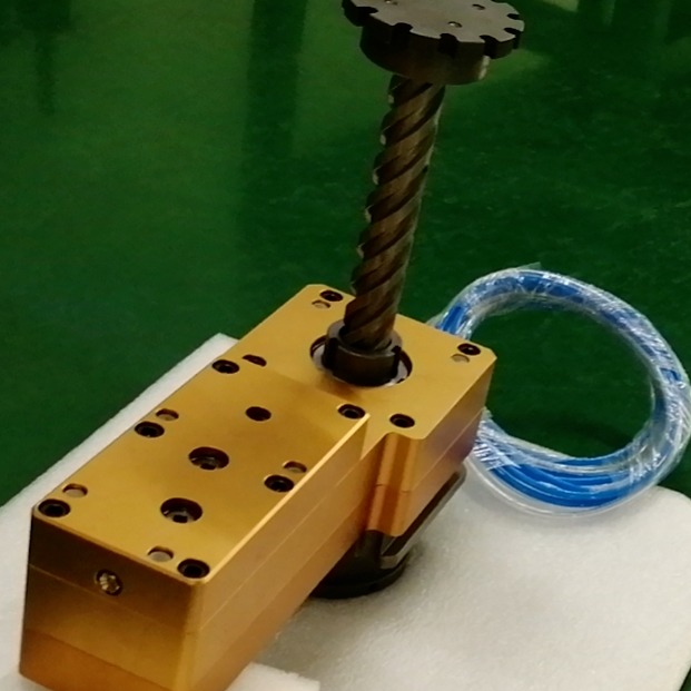 攻牙機(jī)